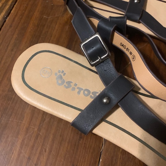 NWOT Black Sandals - Picture 3 of 4